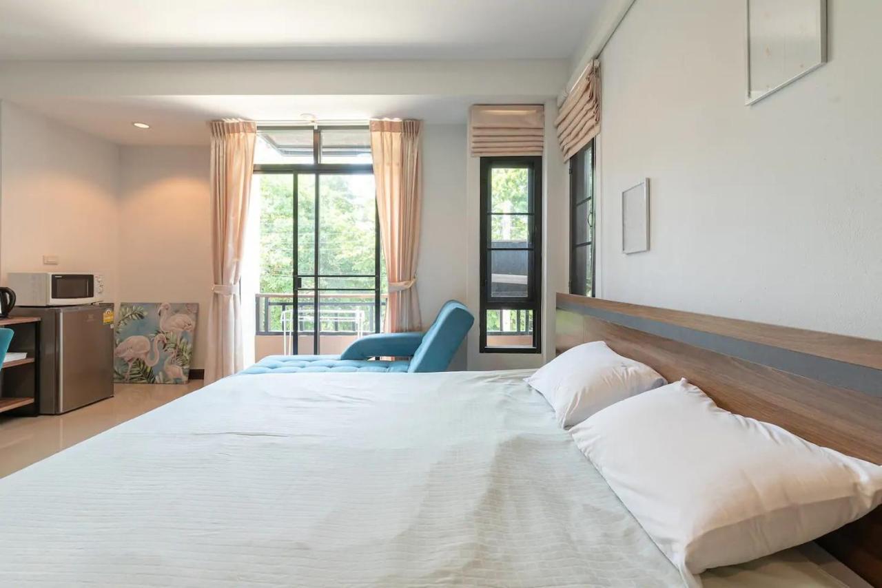 Loft Style Townhouse Near Old City Chiang Mai Ngoại thất bức ảnh